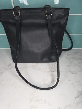 SAS Gorgous Black Shoulder Bag